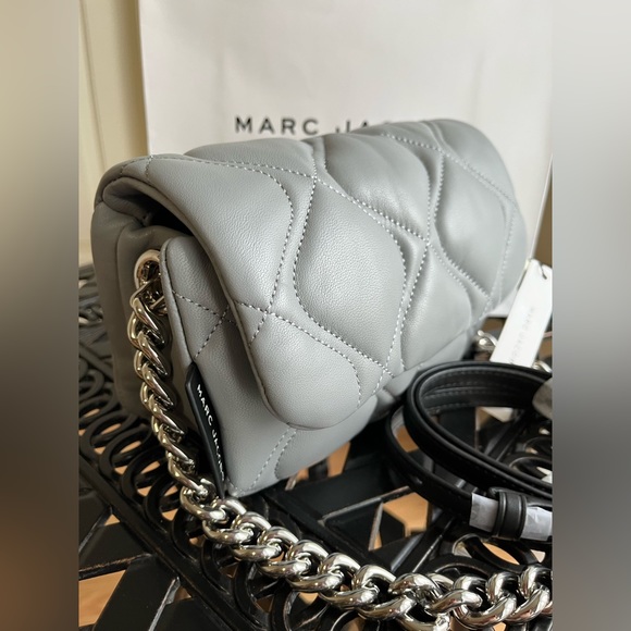 NWT Marc Jacobs Quilted Pillow Bag - Picture 5 of 8